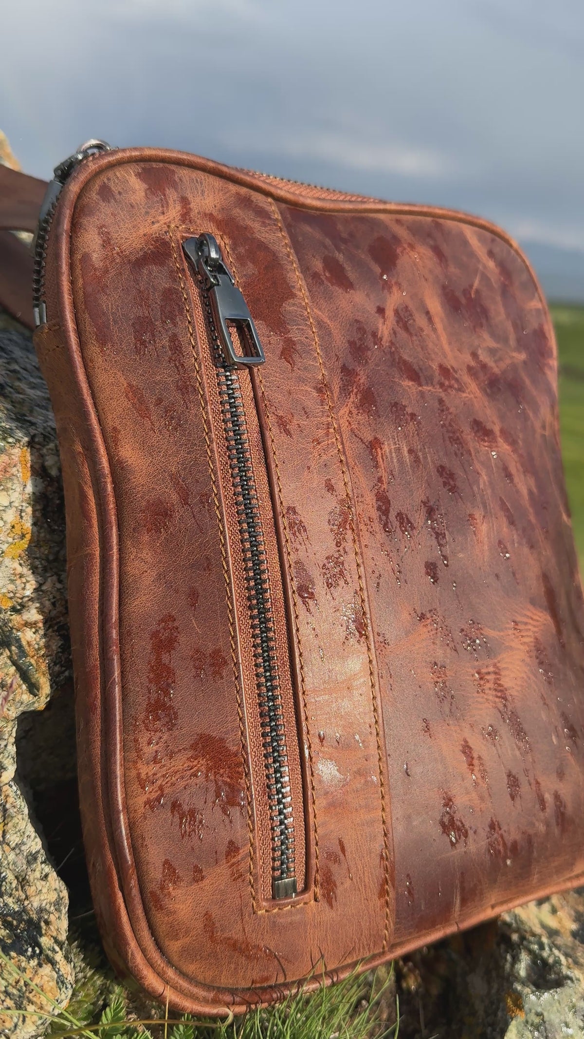 Bishkek Premium Genuine Brown Leather Zipper Crossbody Bag